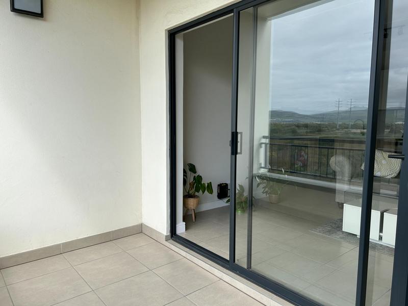 To Let 2 Bedroom Property for Rent in Sandown Western Cape